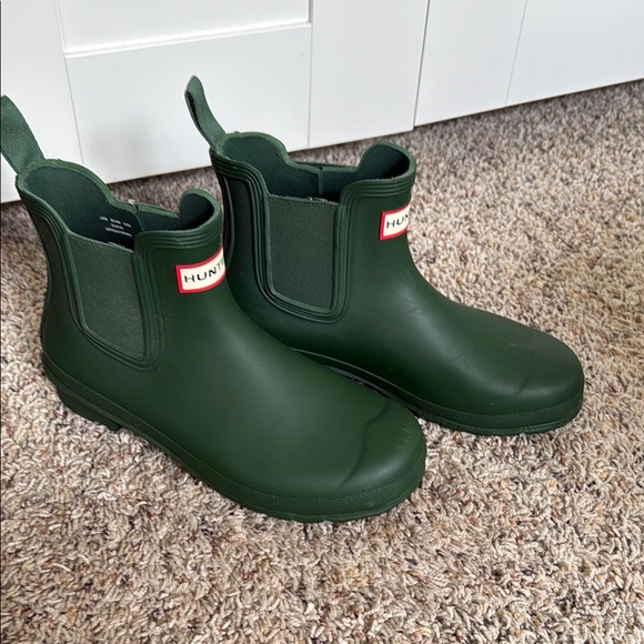 Hunter Classic Forest Green Boots - Picture 4 of 5